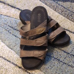Ecco Brown Sandals with Textured Straps